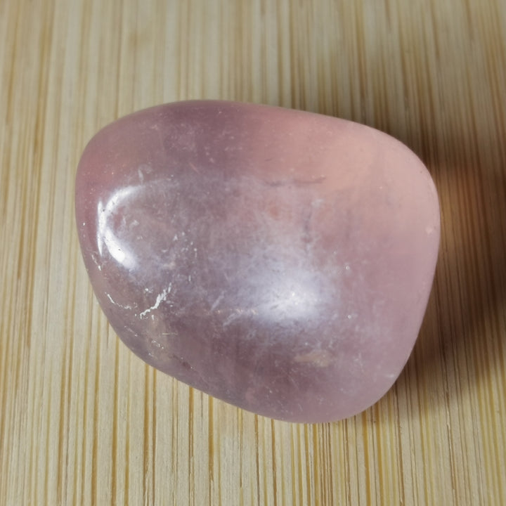 La pierre de l'Ange de l'Amour : Quartz Rose