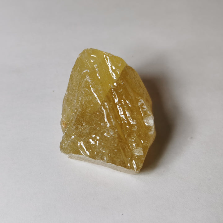 La pierre de l'Ange de la Générosité : Calcite Miel
