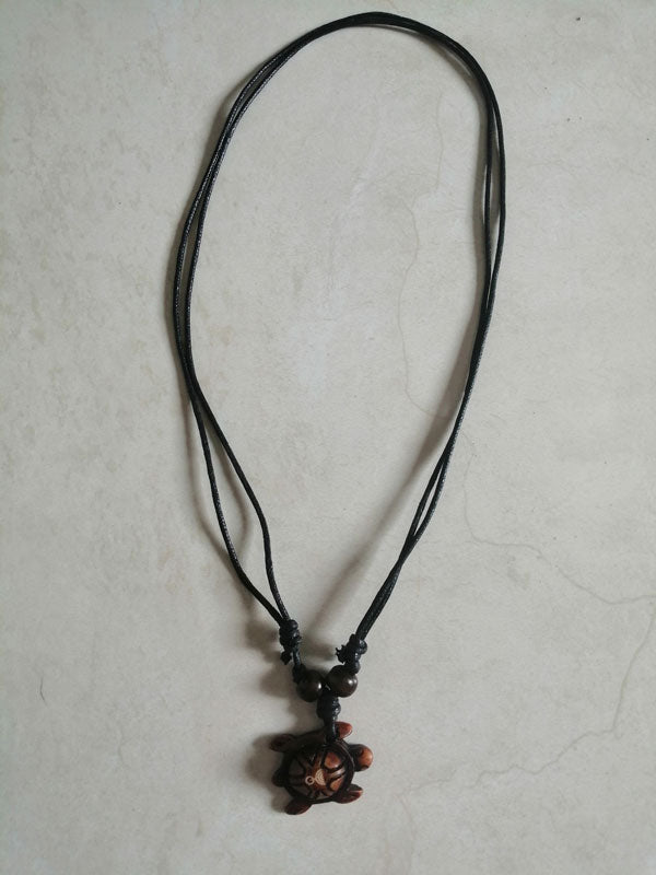 Collier animiste de la tortue